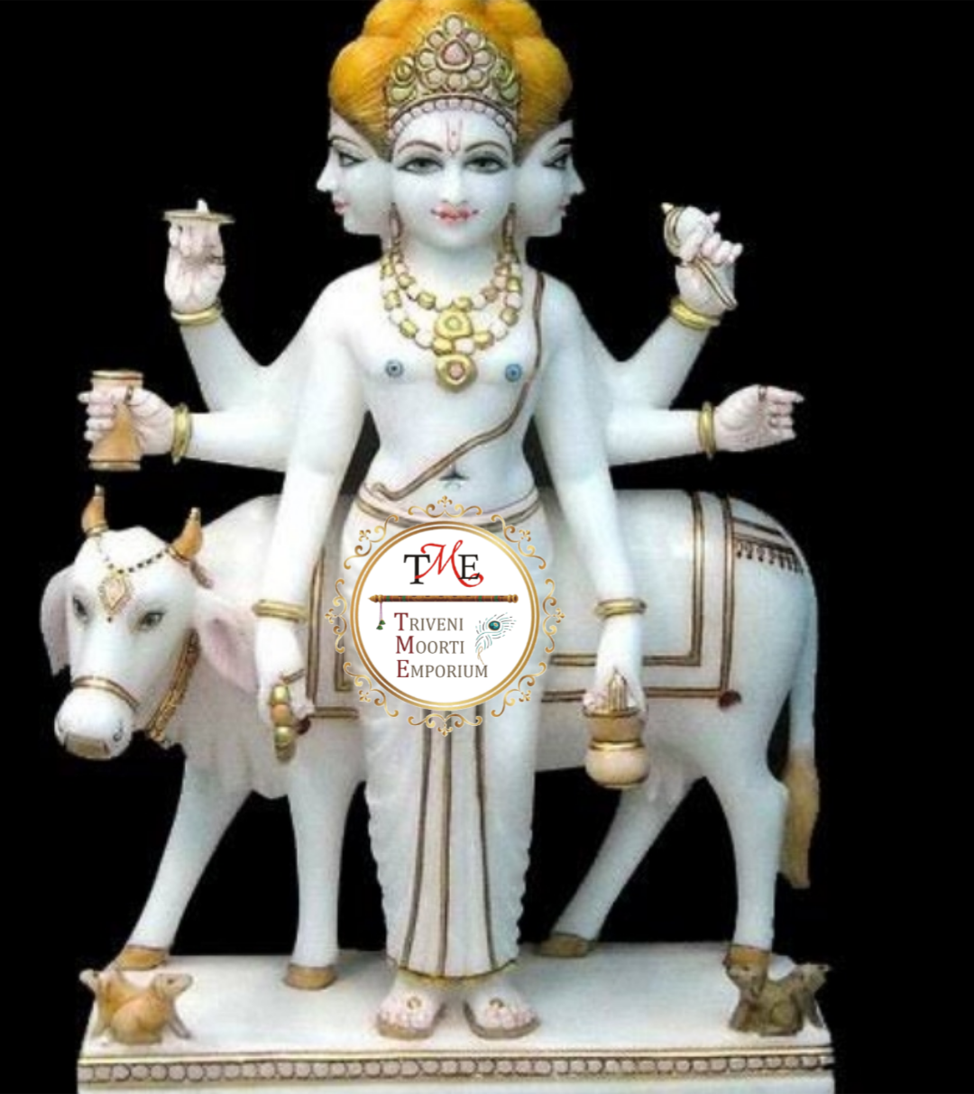 Dattatreya statue